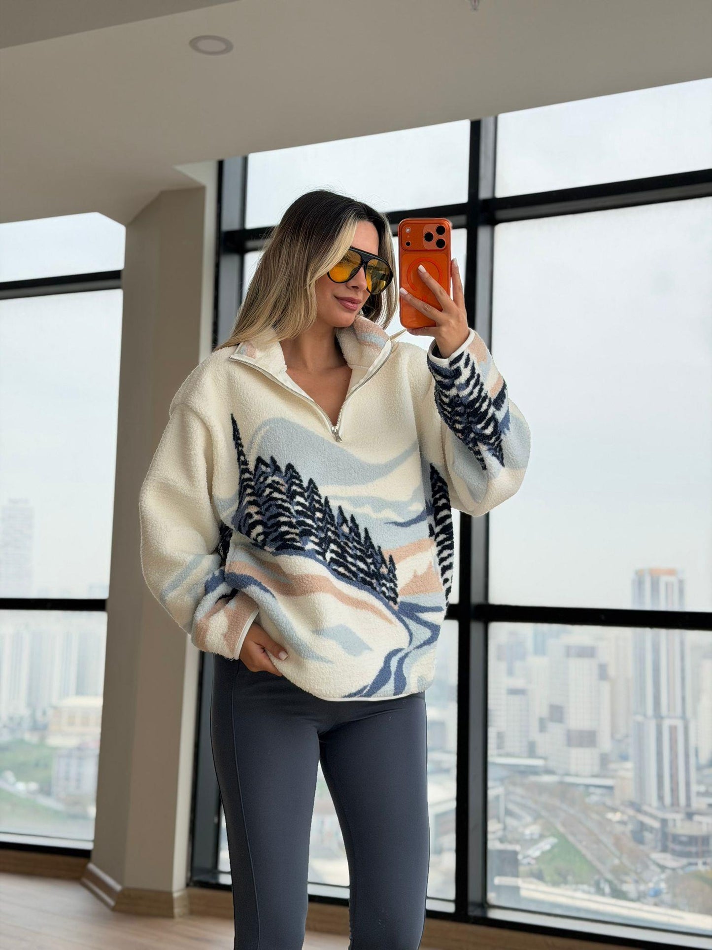 Zippered printed sherpa Sweatshirt