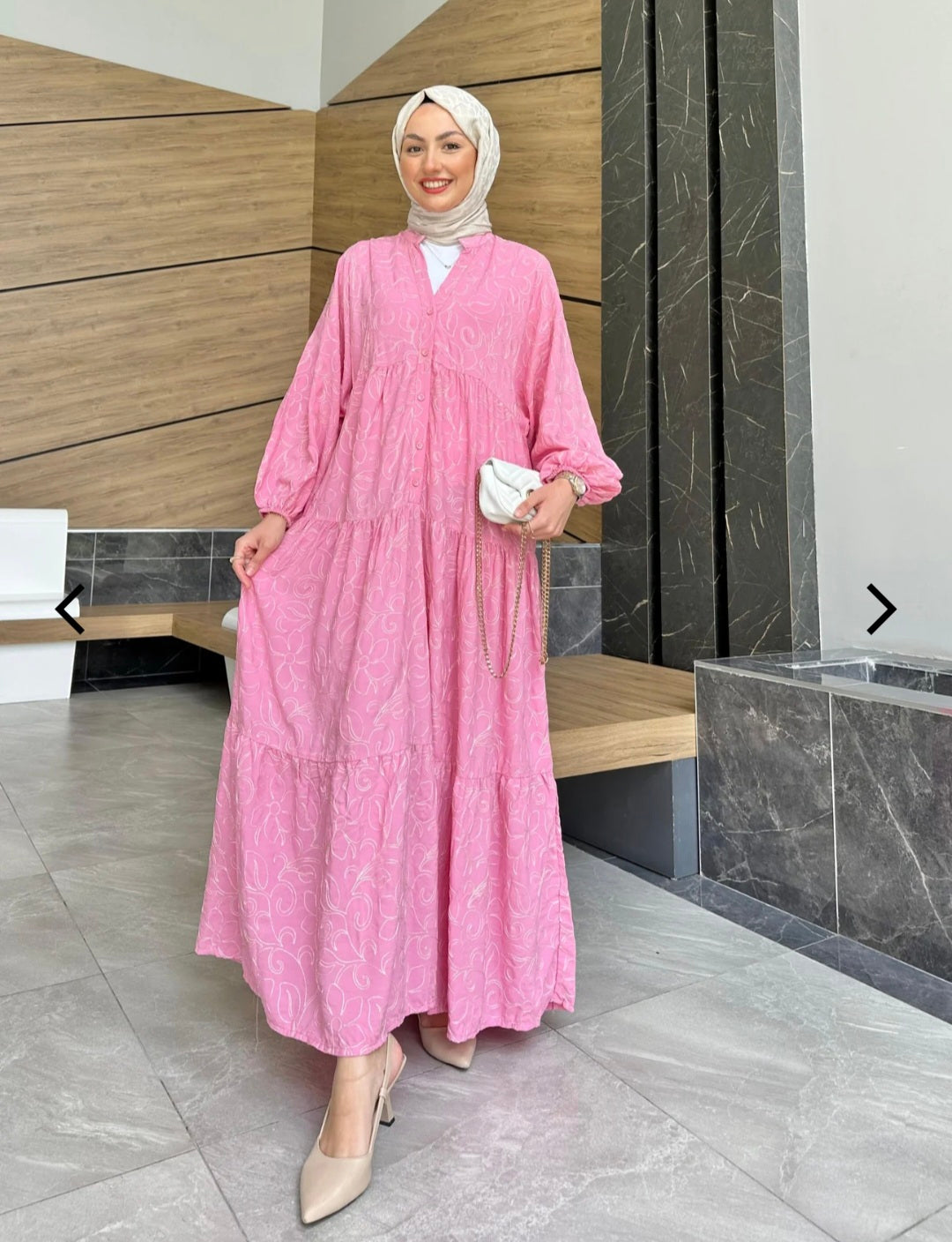 Boheme dress With gold thread details