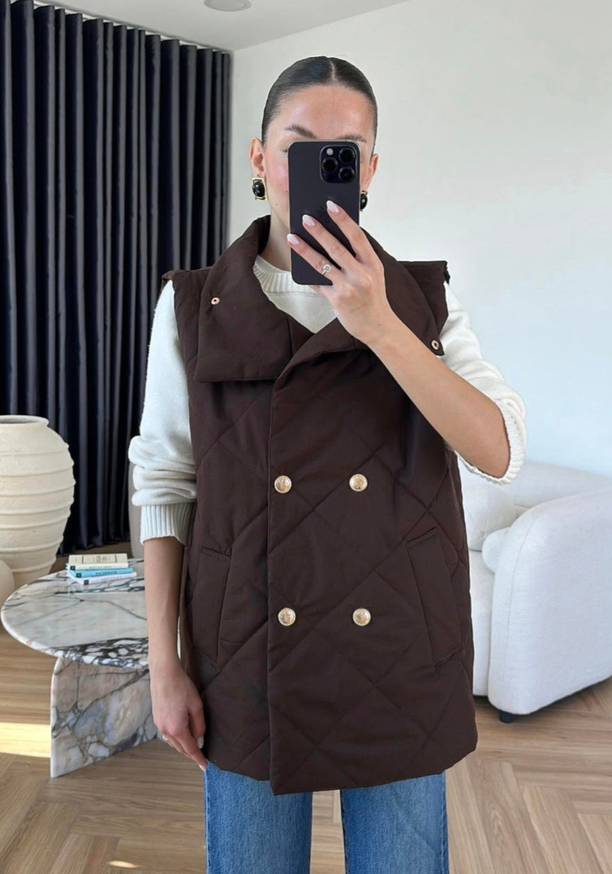 Diamond Pattern Quilted Vest brown