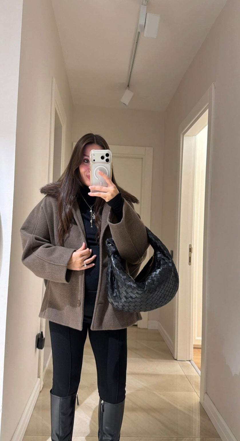 Unlined Felt jacket with removable fur collar