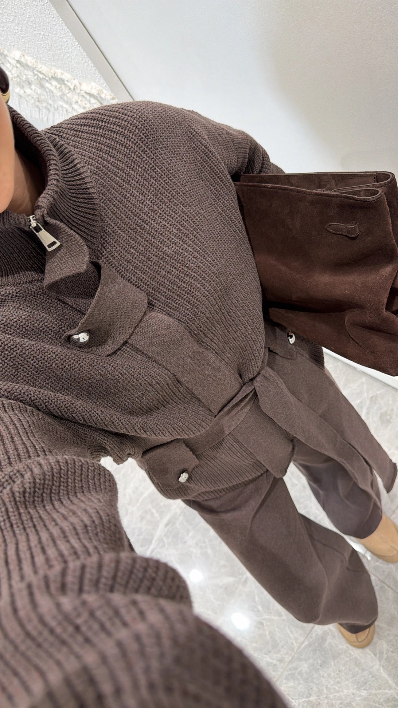 STAND-UP COLLAR BELTED KNITWEAR SET