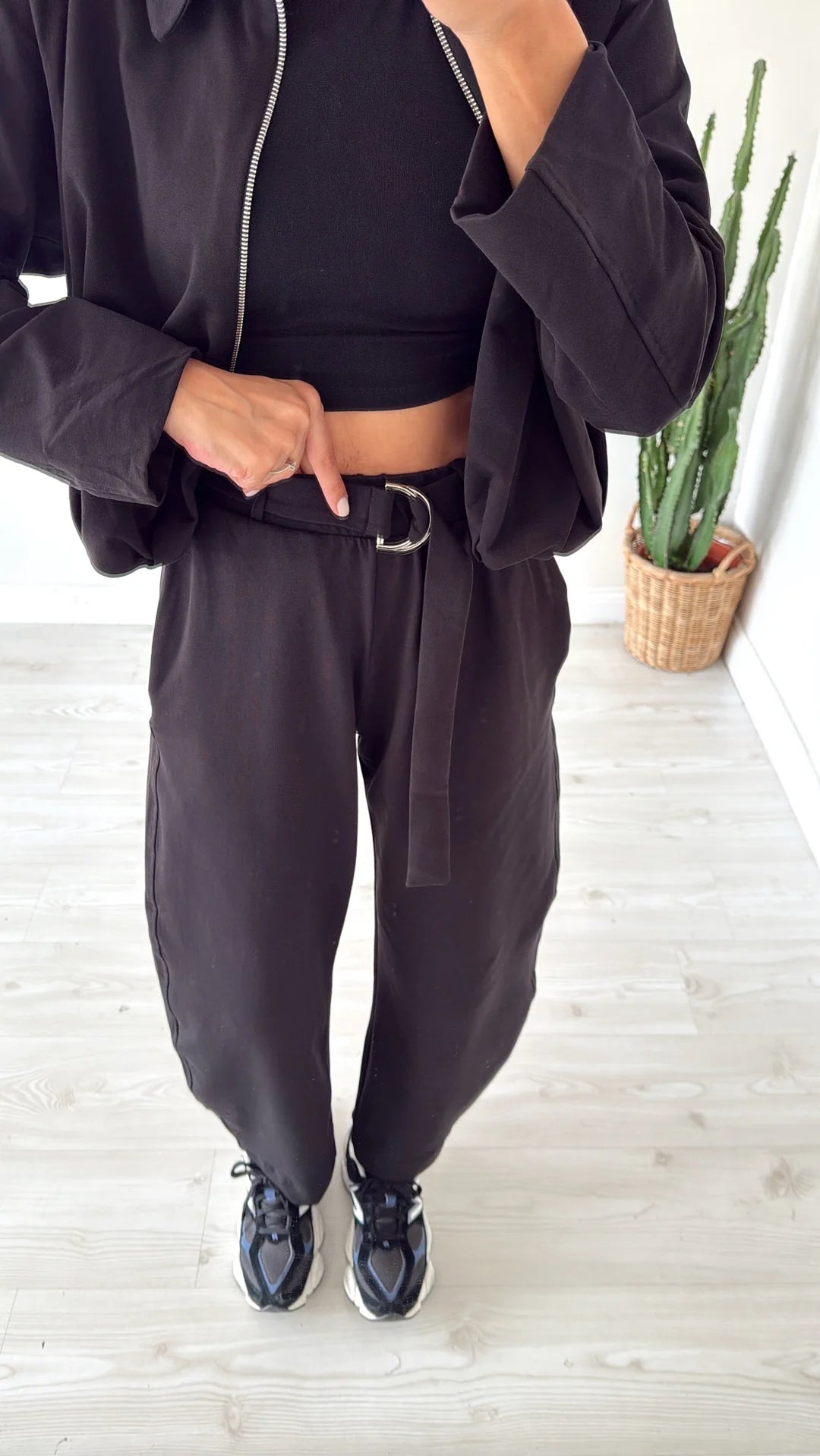ZR model cotton bomber jacket with Belted Trousers Two-Piece Set- black
