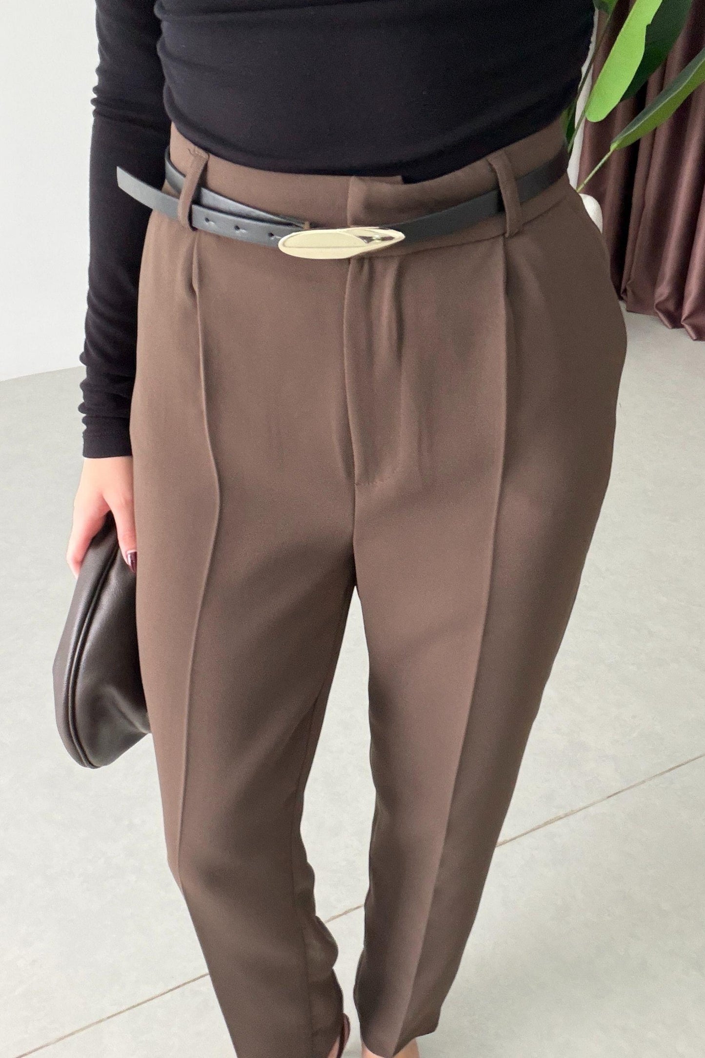 Brown Crepe Fabric Belted Carrot Pants