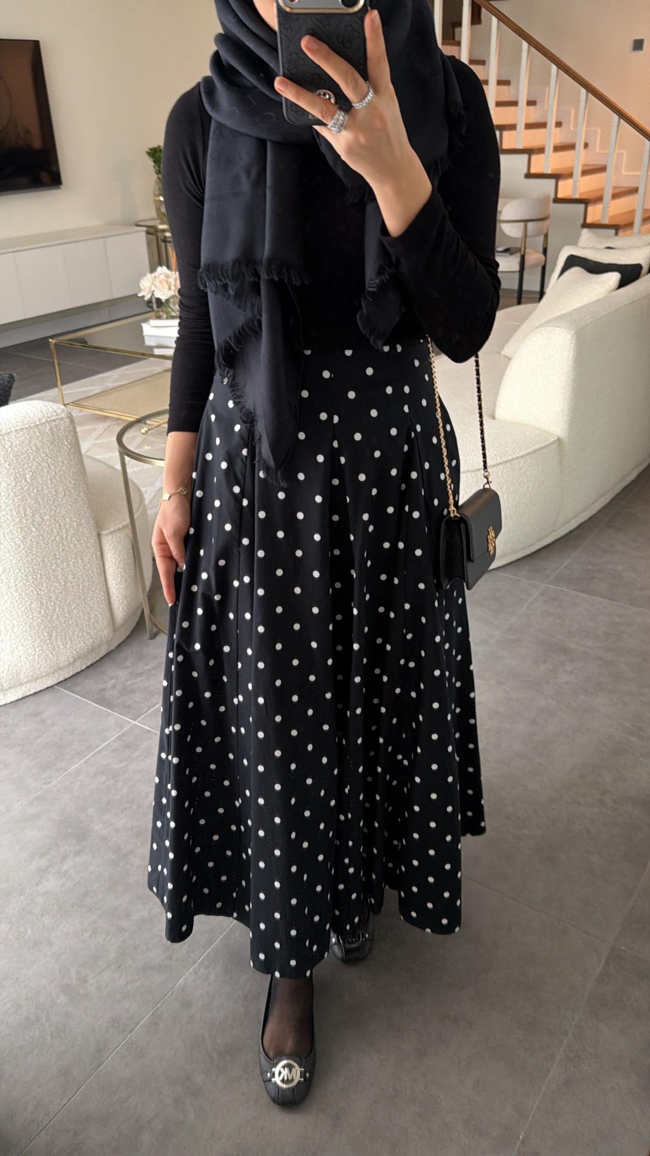 Polka dot maxi skirt- black