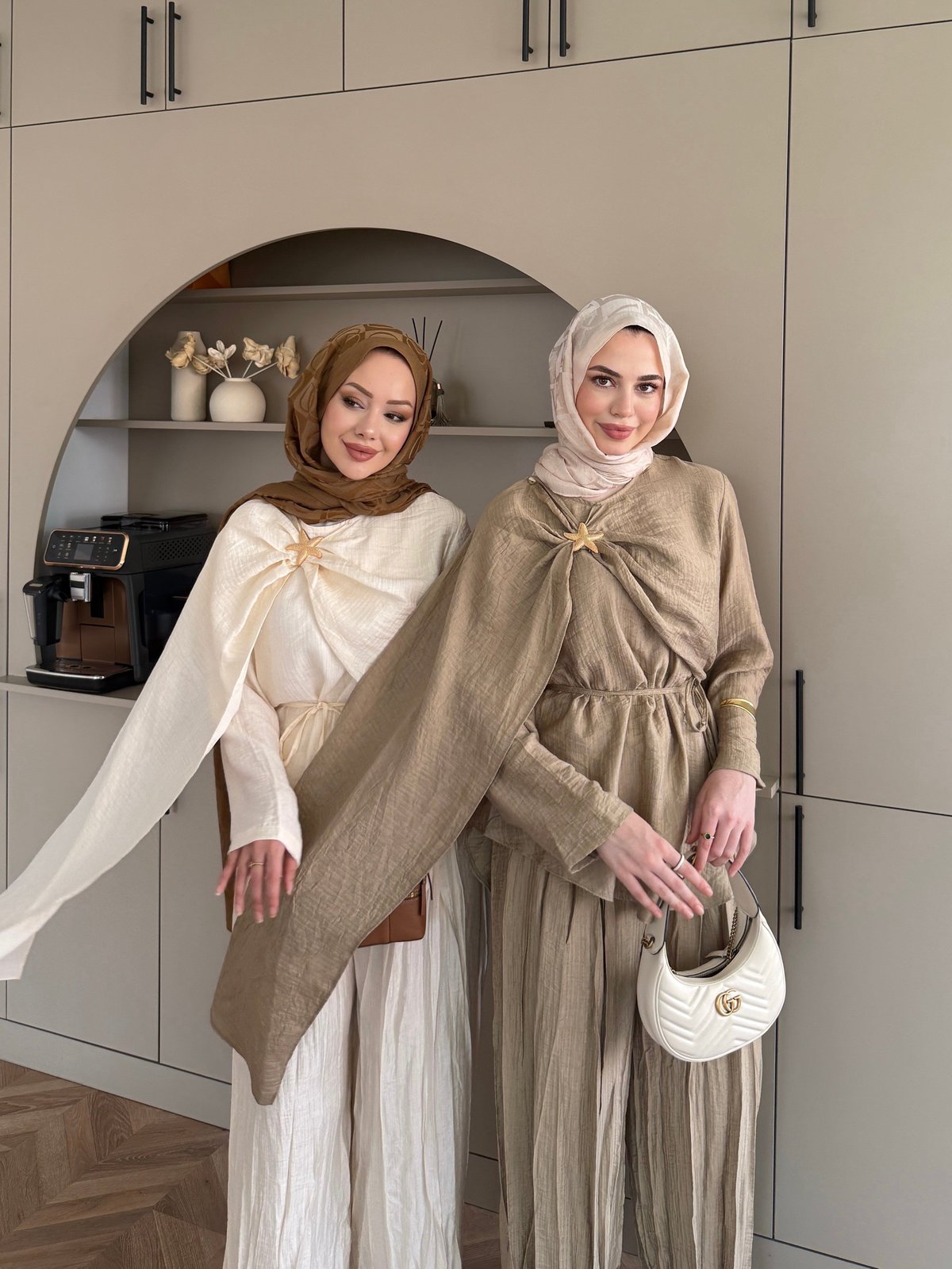 Beige starfish brooch cape detail muslin trouser set