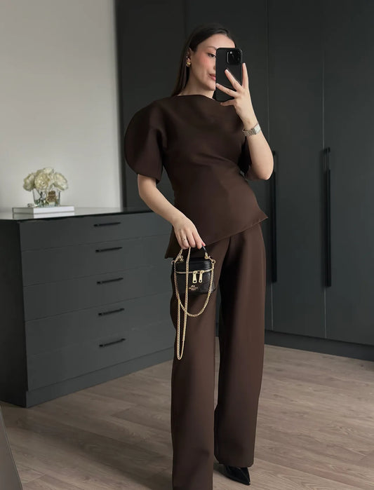 ASYMMETRICAL CUT BALLOON SLEEVE PREMIUM SET-BROWN