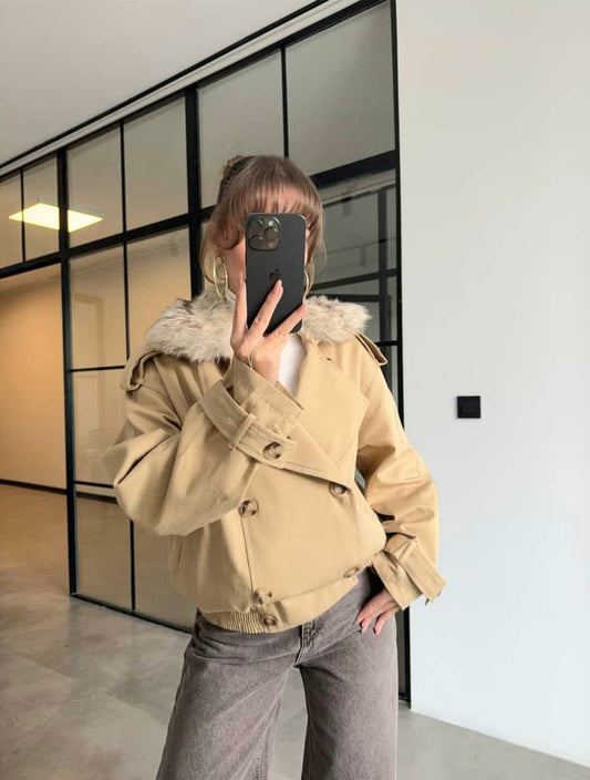 Canvas jacket with removable fur collar