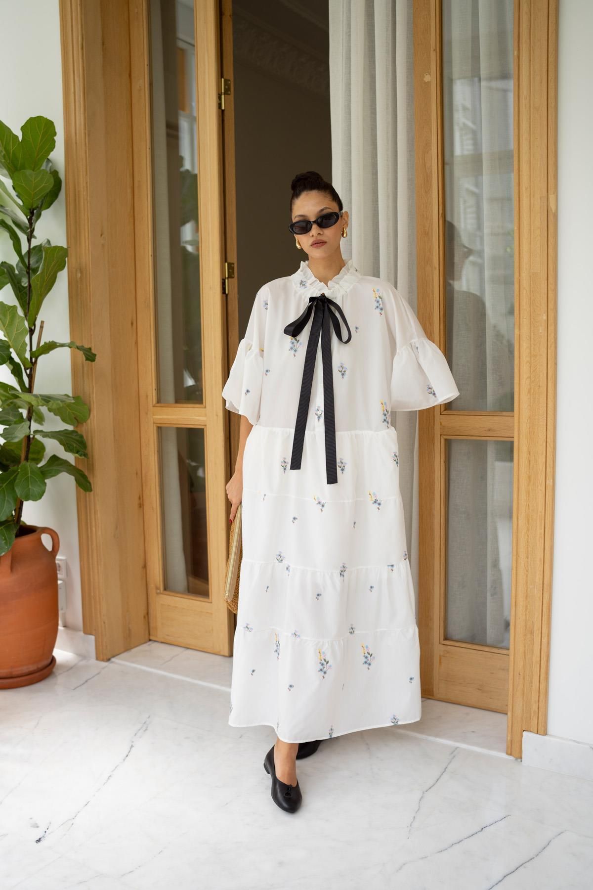 Printed boheme dress with tie details
