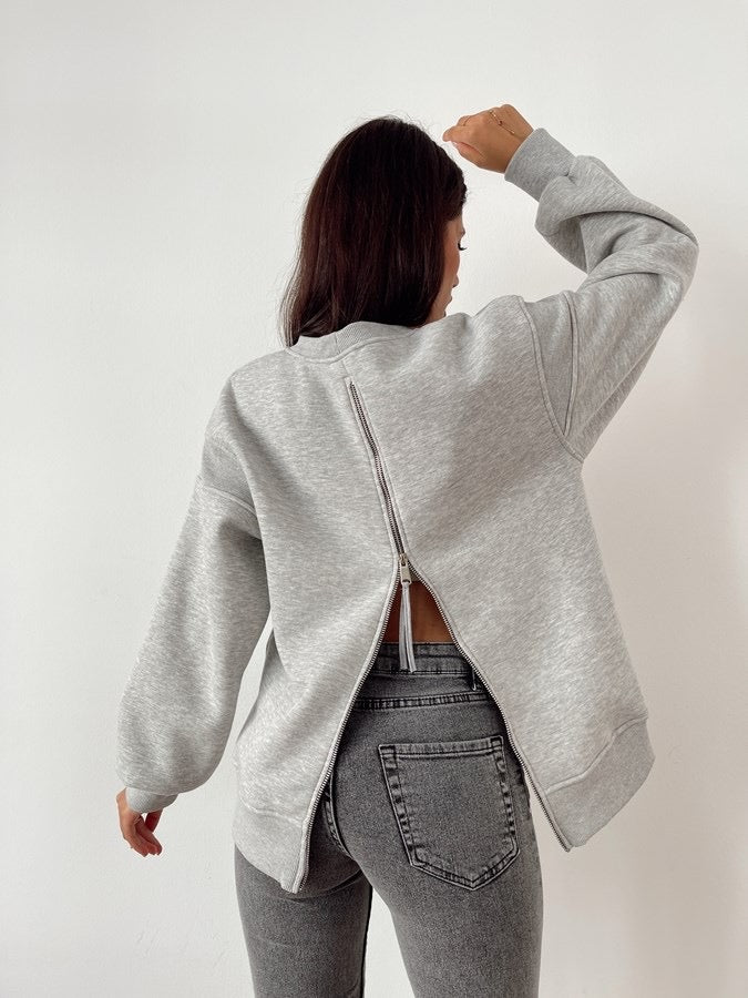 Sweatshirt with Zipper on the Back