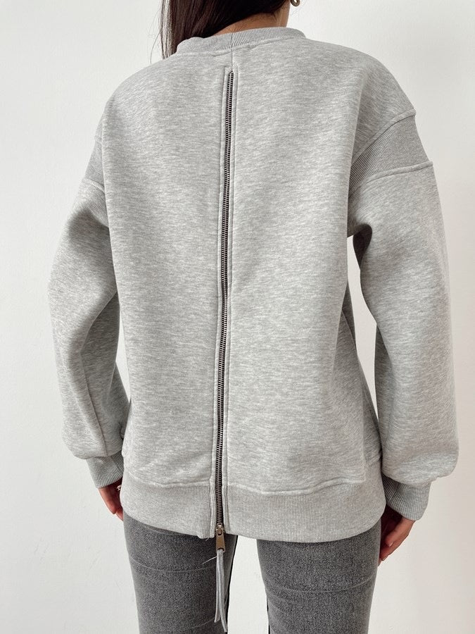 Sweatshirt with Zipper on the Back