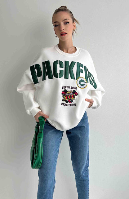 Oversize Sweatshirt with Applique Embroidery