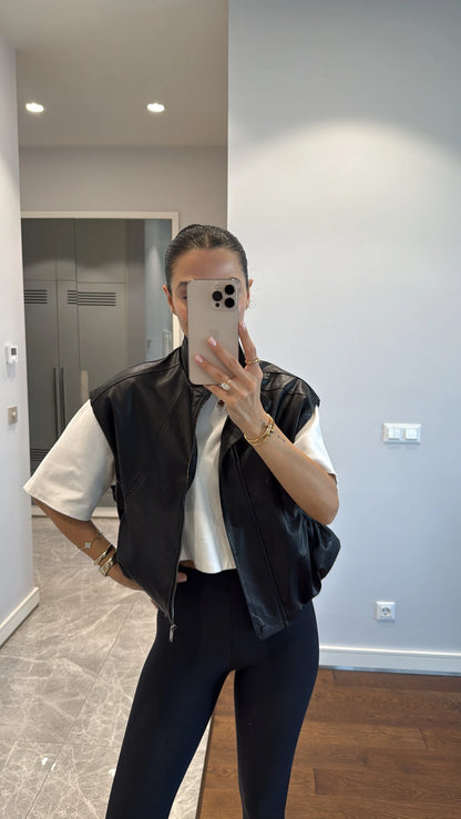 Quzu leather vest