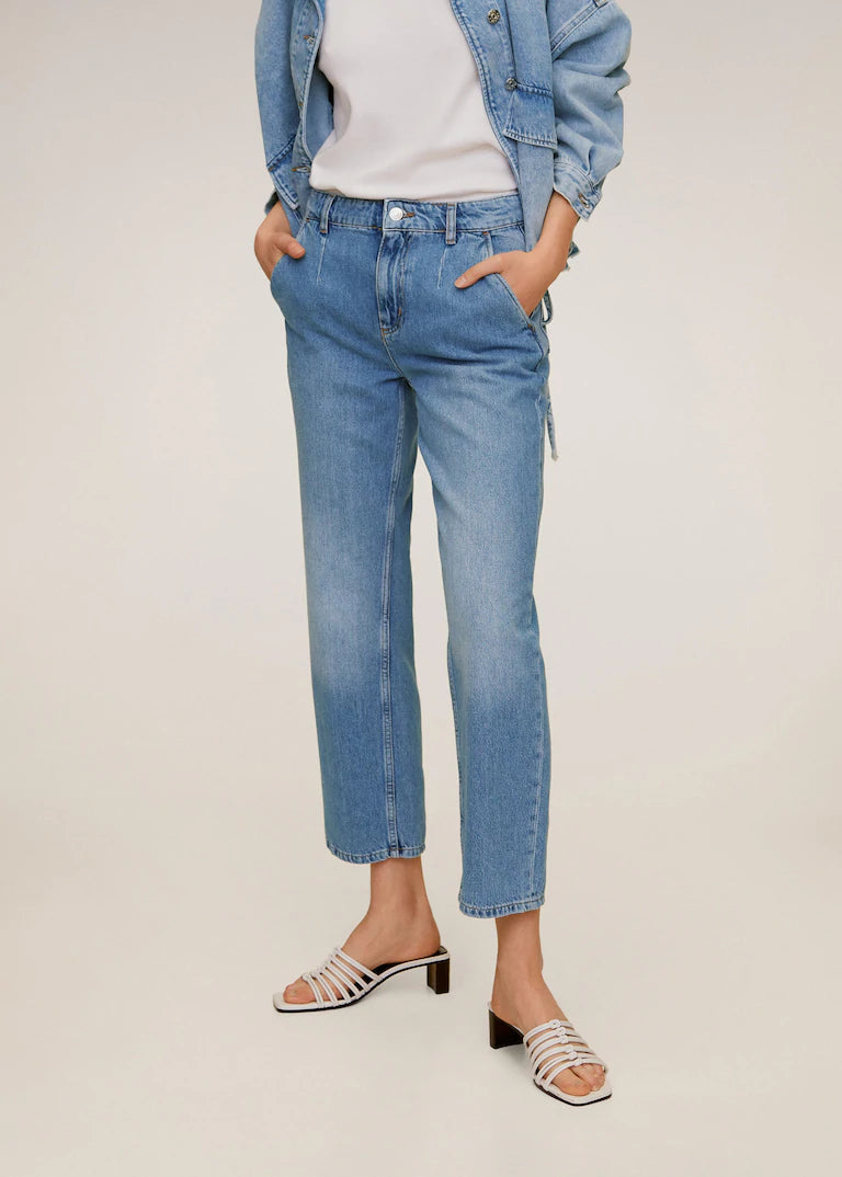 Mango straight fit/mid waist jeans
