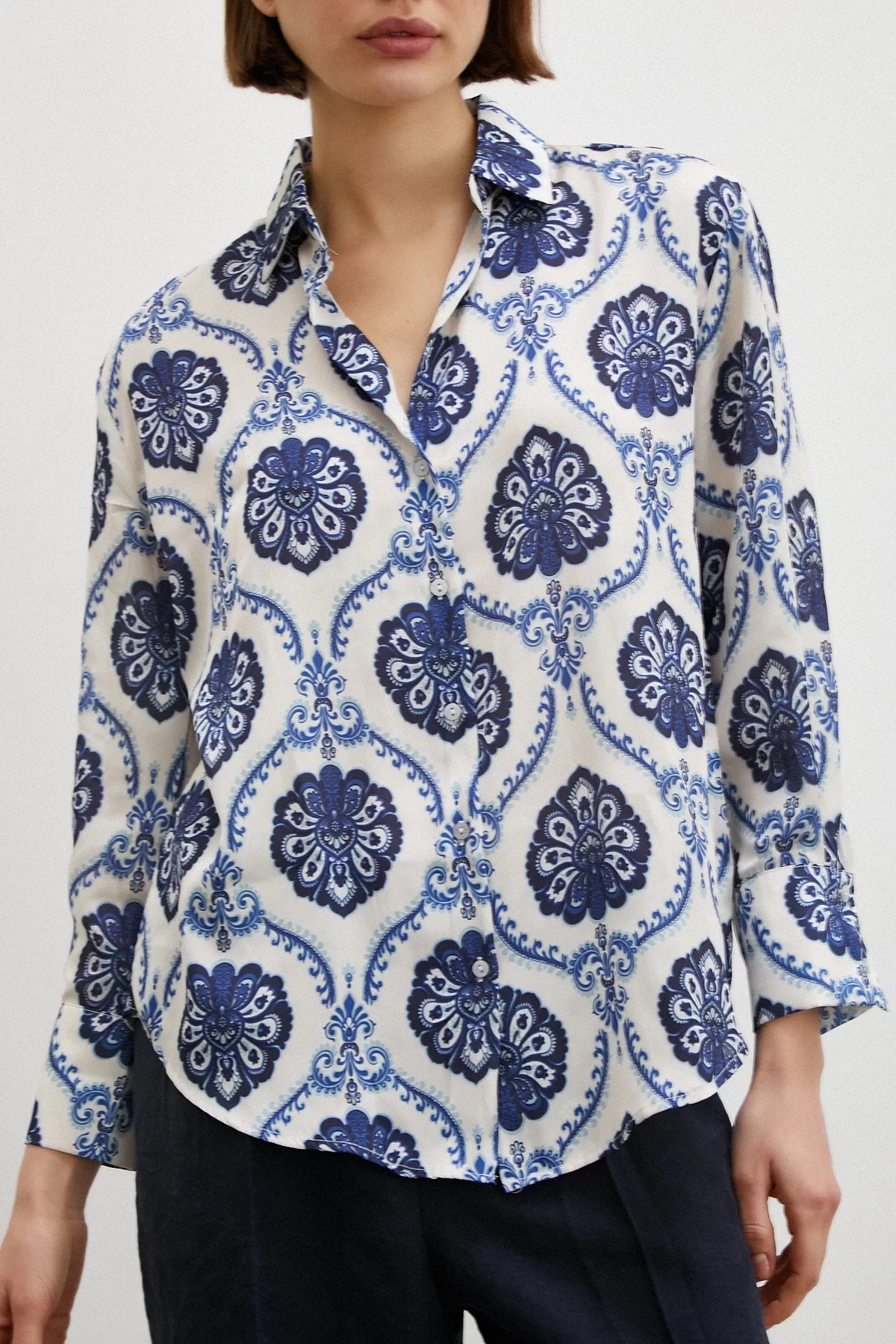 Printed satin shirt