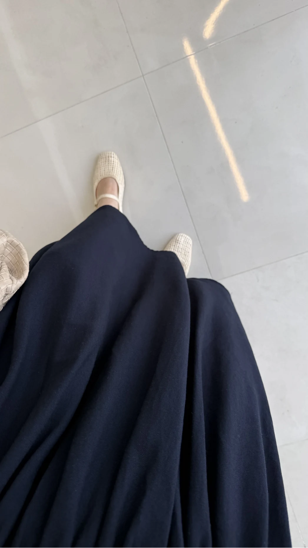 Wide sleeve blouse, High-waisted skirt with flowy silhouette Two-Piece Set - navy blue