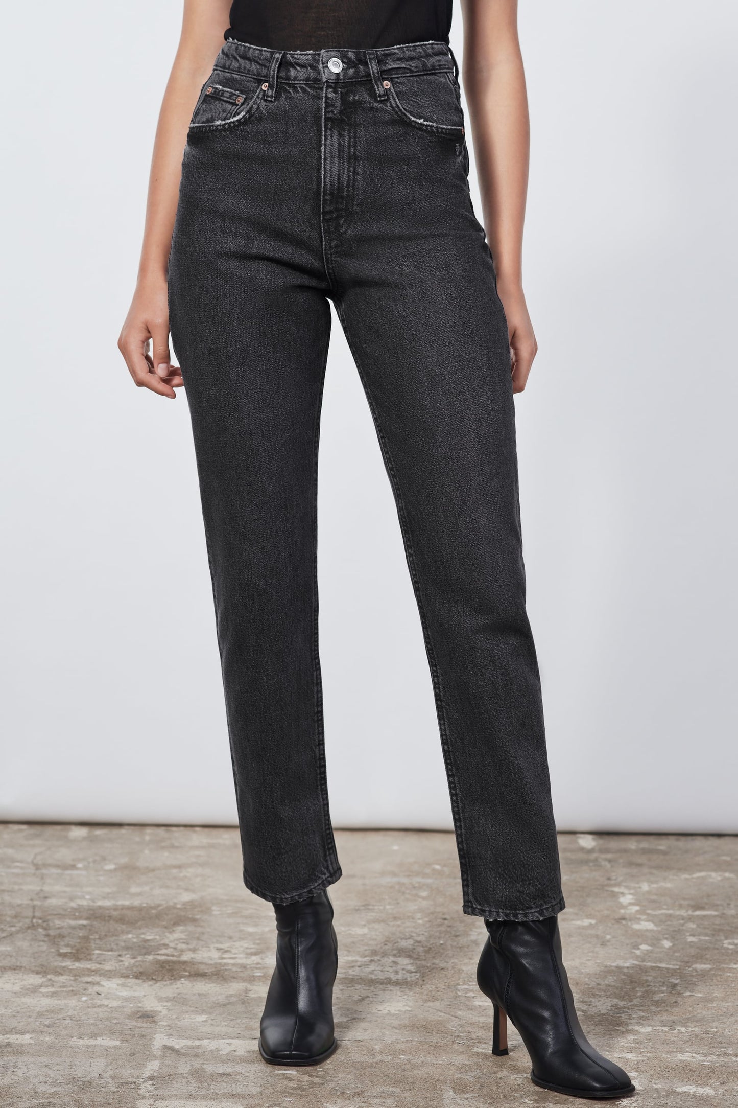 Zara mom fit jeans