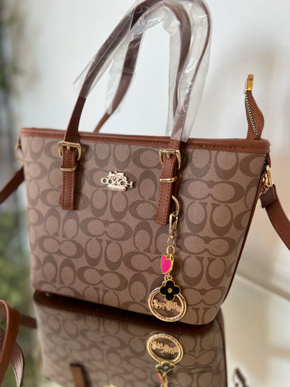 Coach tote bag (medium size)