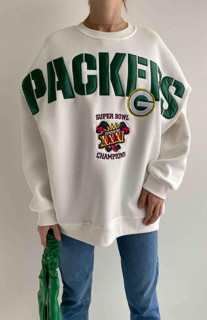 Oversize Sweatshirt with Applique Embroidery