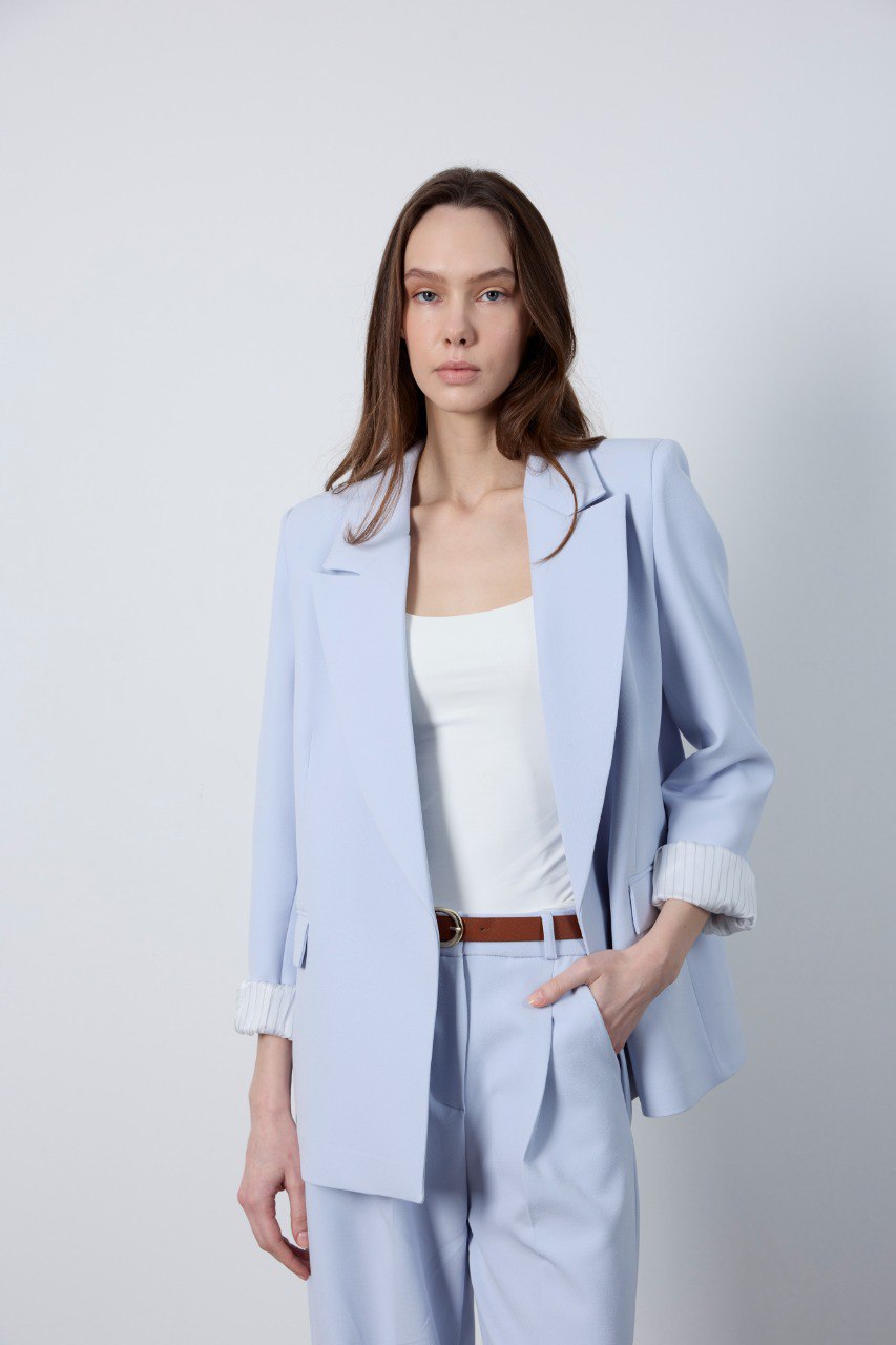 Oversize blazer, mom fit Trouser suit