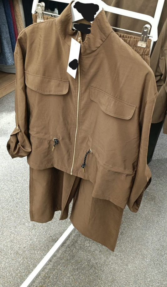 Safari jacket with drawstring High-waisted pants with a wide elastic Two-Piece Set