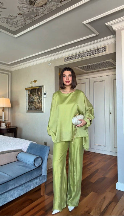 Oversized Batwing Top with Wide-Leg Pants chiffon Set