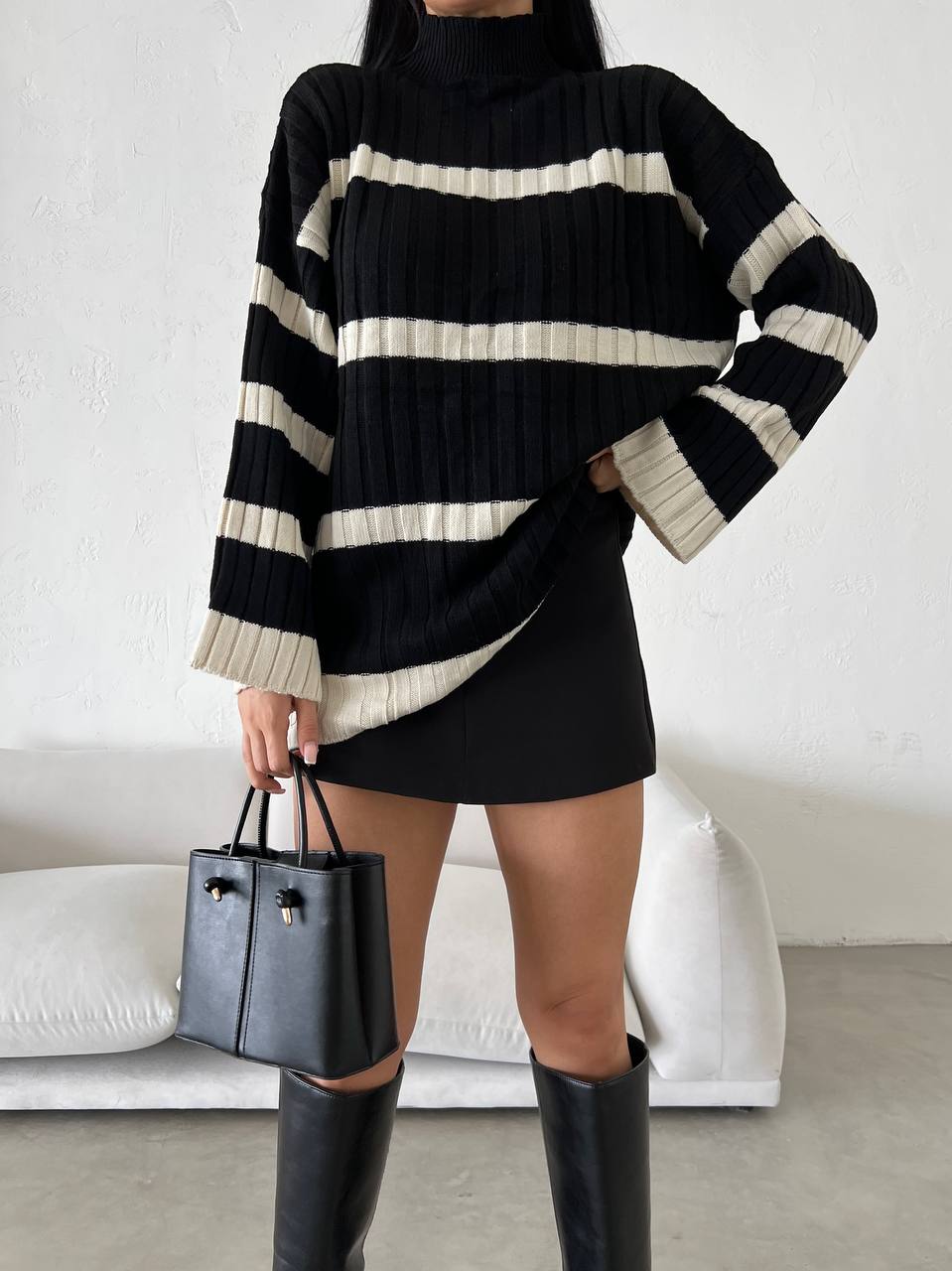 Wide sleeves striped knitted blouse