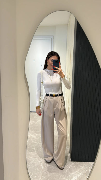 Wide leg pleated pants