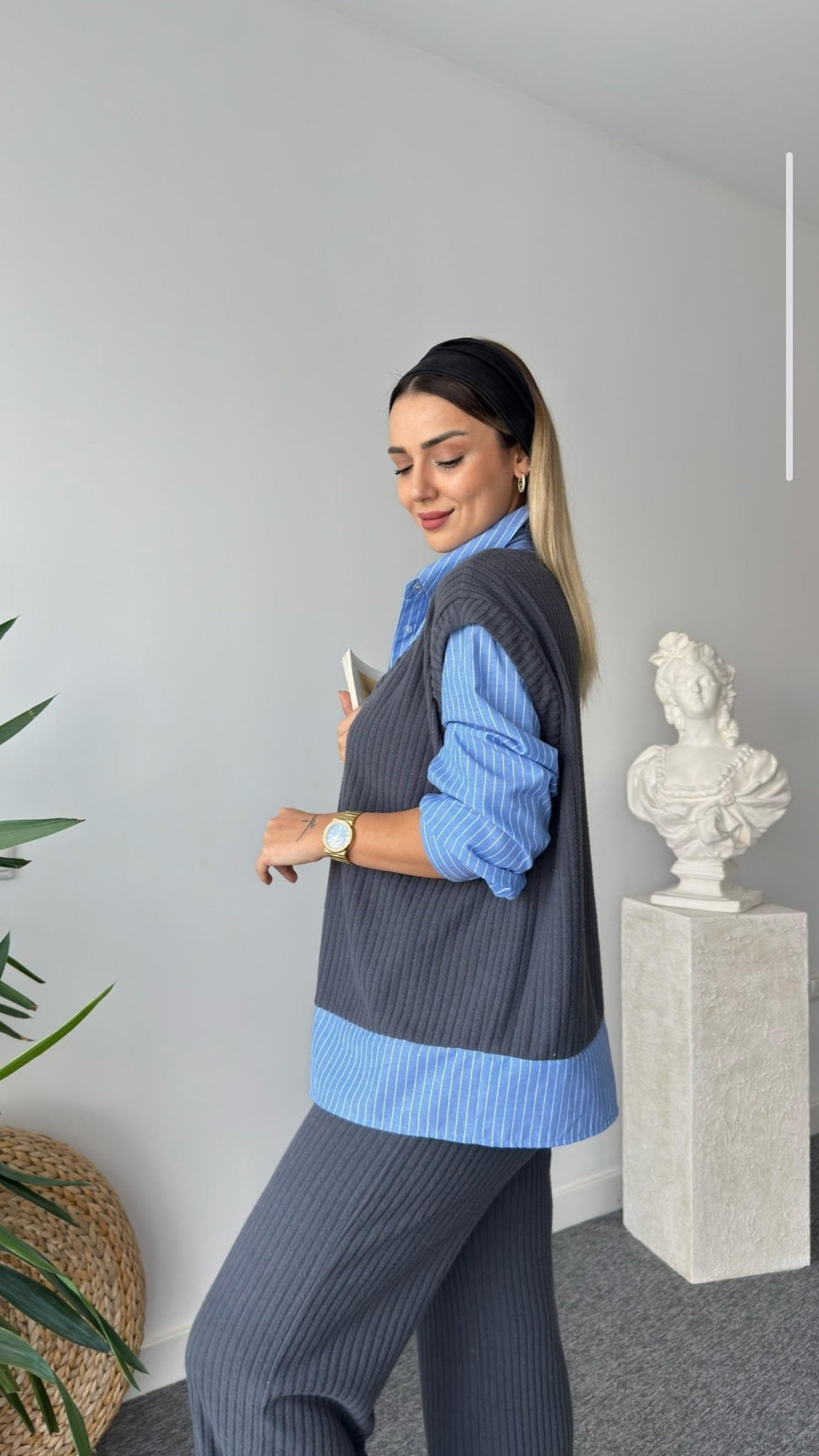 Knitted cotton tracksuit with shirt details