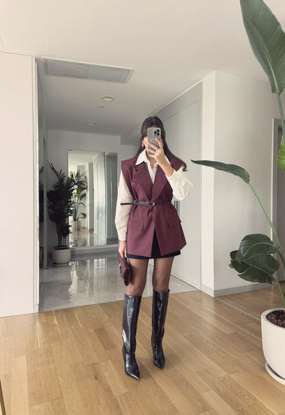 Oversize vest with belt