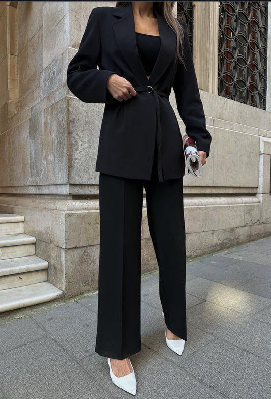 Belted suit Featuring pleats at the waist