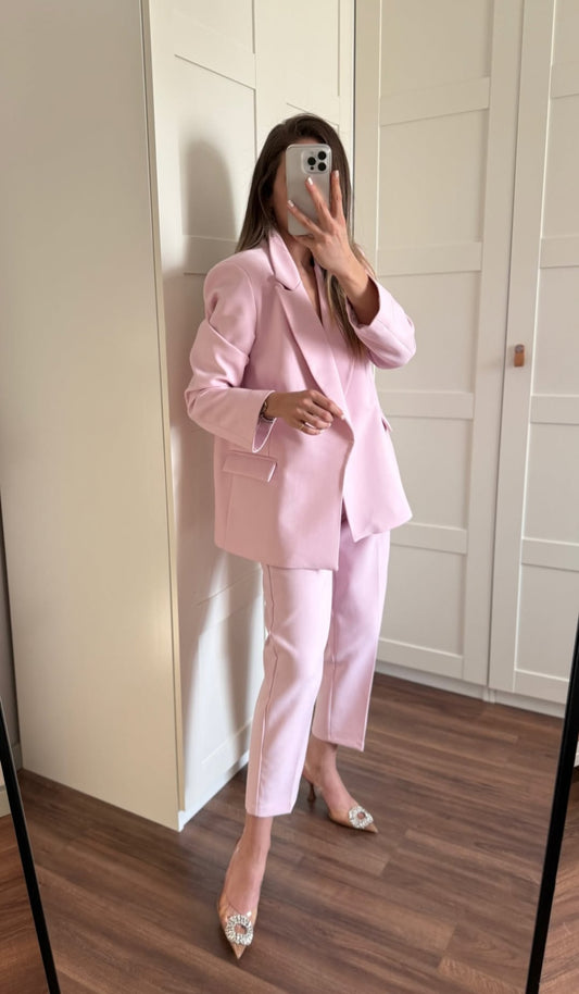 Oversize blazer, mom fit Trouser suit