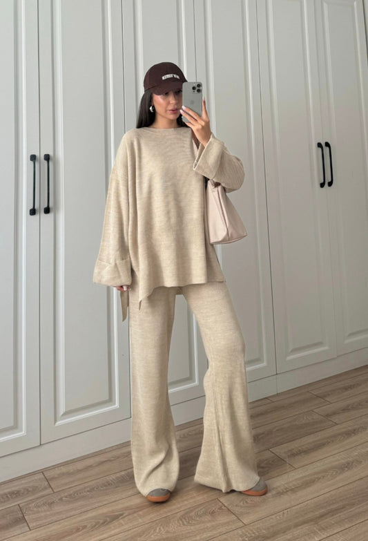 Wide sleeve Knitted co-ord set