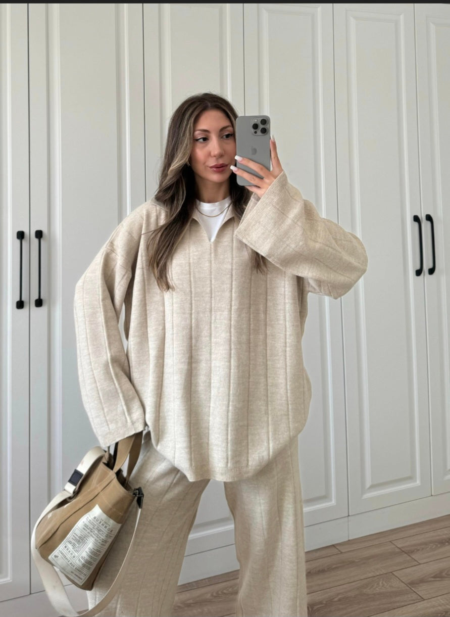 Beige collar V-Neck Knitwear Suit