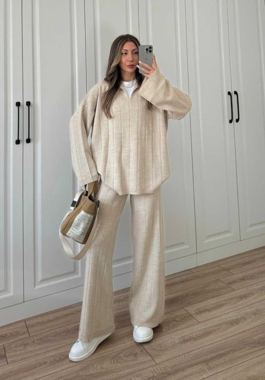 Beige collar V-Neck Knitwear Suit