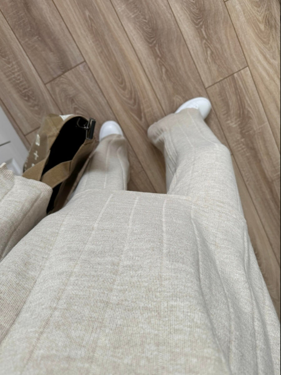 Beige collar V-Neck Knitwear Suit