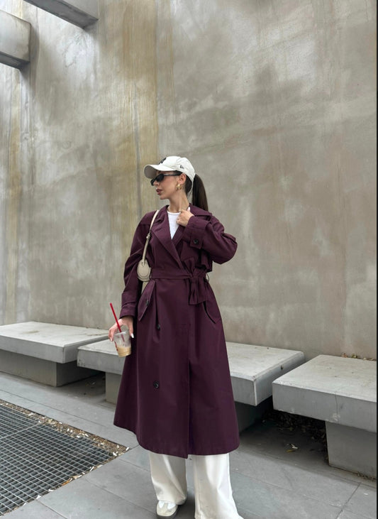 Double breasted premium quality trenchcoat