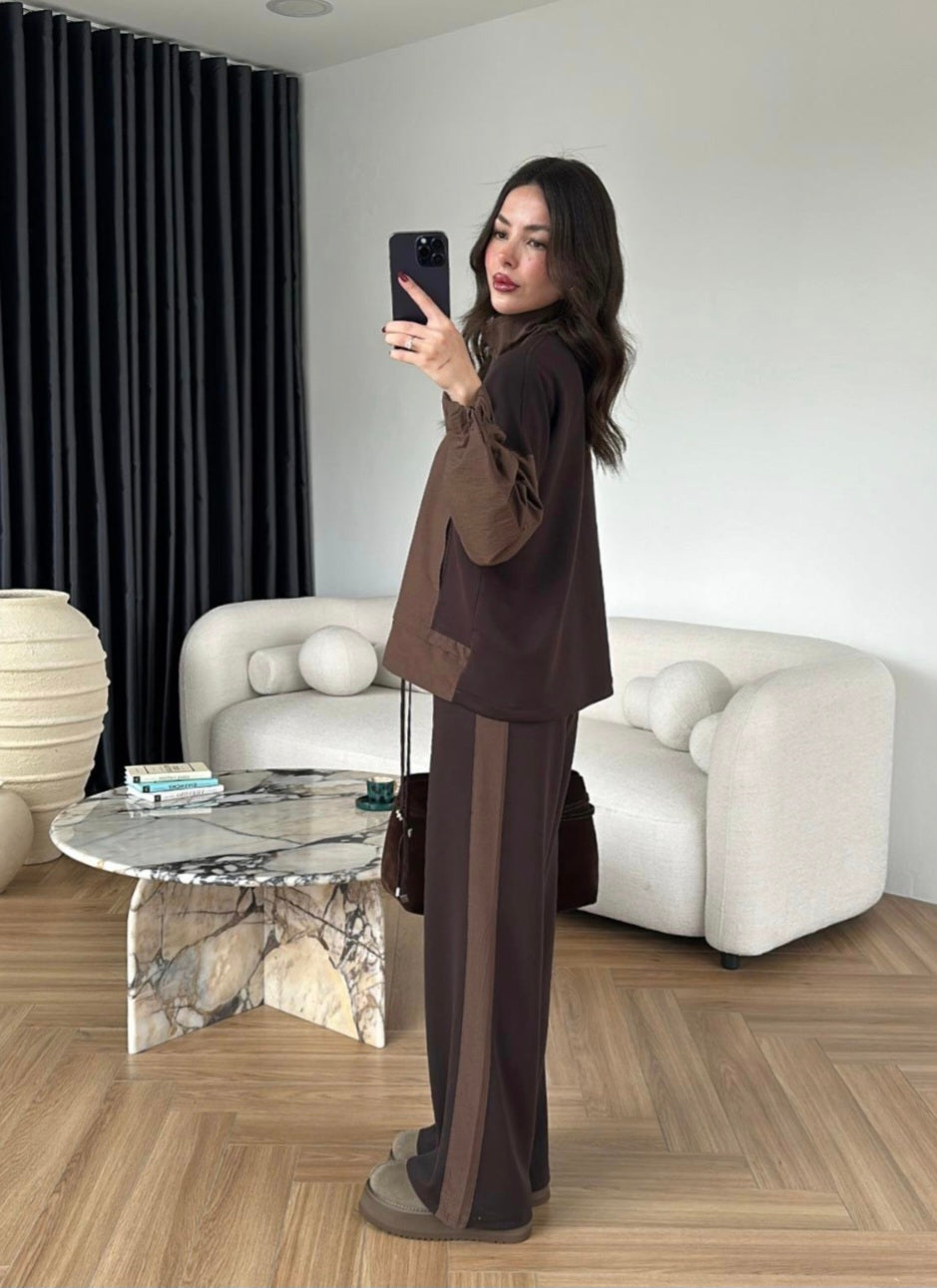 Oysho fabric with Parachute Detailed Suit brown