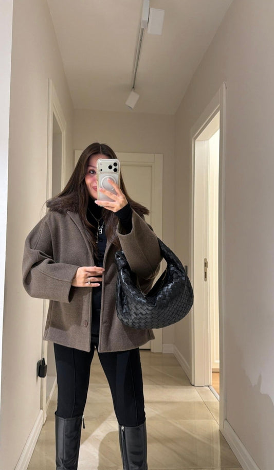 Unlined Felt jacket with removable fur collar