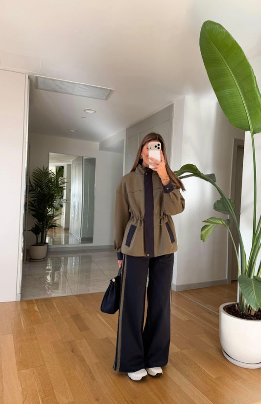 Yona Striped Set with Garnish -khaki