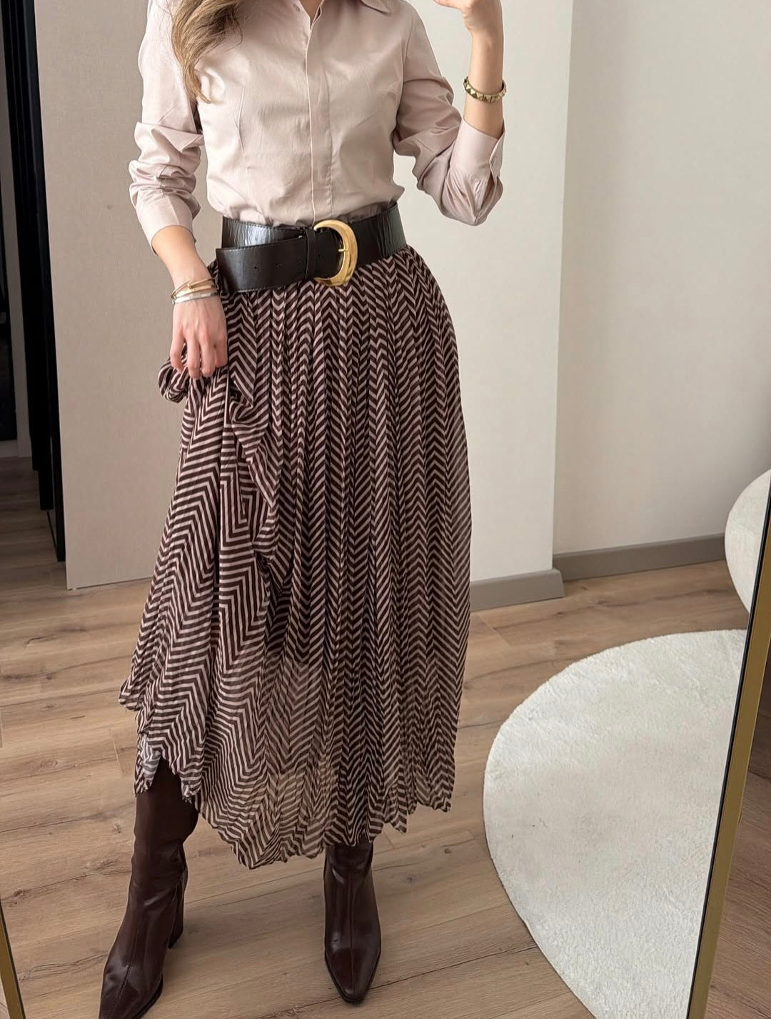 Beige and brown patterned chiffon skirt with belt