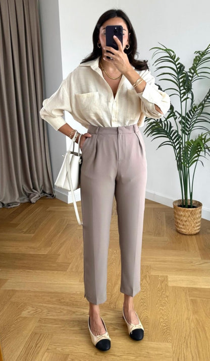 Mom fit pleated trouser
