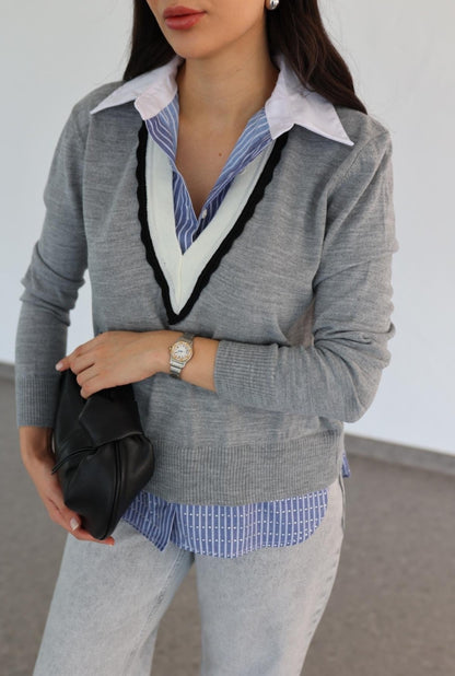 Knitted blouse with shirt details