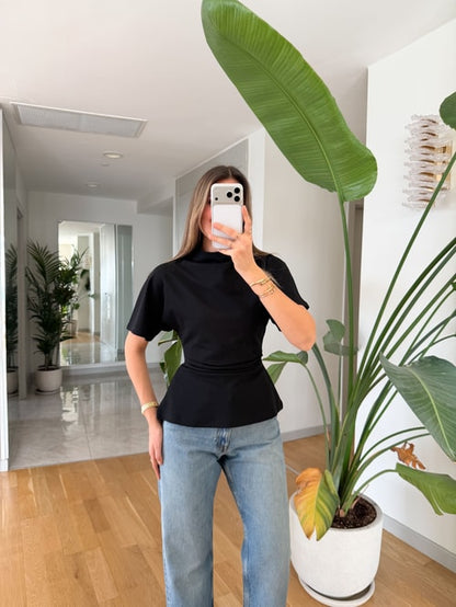 Black Muvvin T-shirt with Draped Sides -black