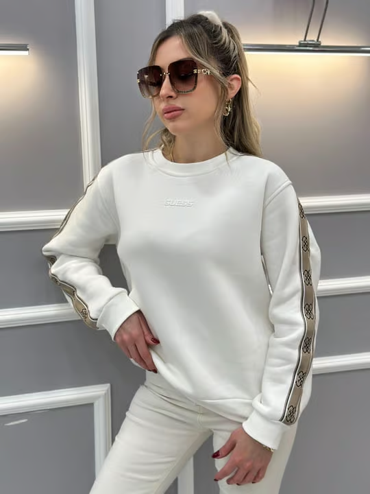 Guess Sweatshirt