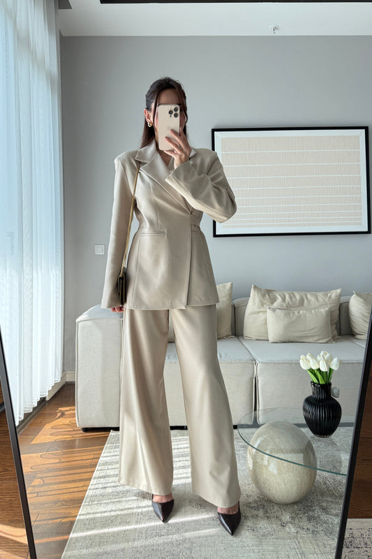 Beige Elegance lace-up Wrap jacket with straight-leg trouser suit