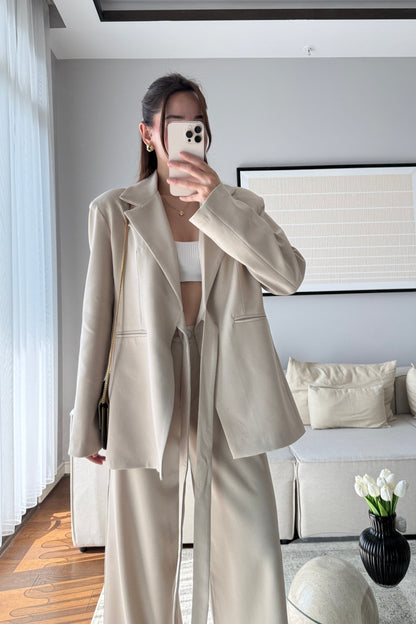 Beige Elegance lace-up Wrap jacket with straight-leg trouser suit