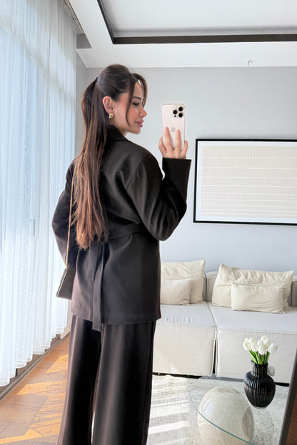 Brown Elegance lace-up Wrap jacket with straight-leg trouser suit