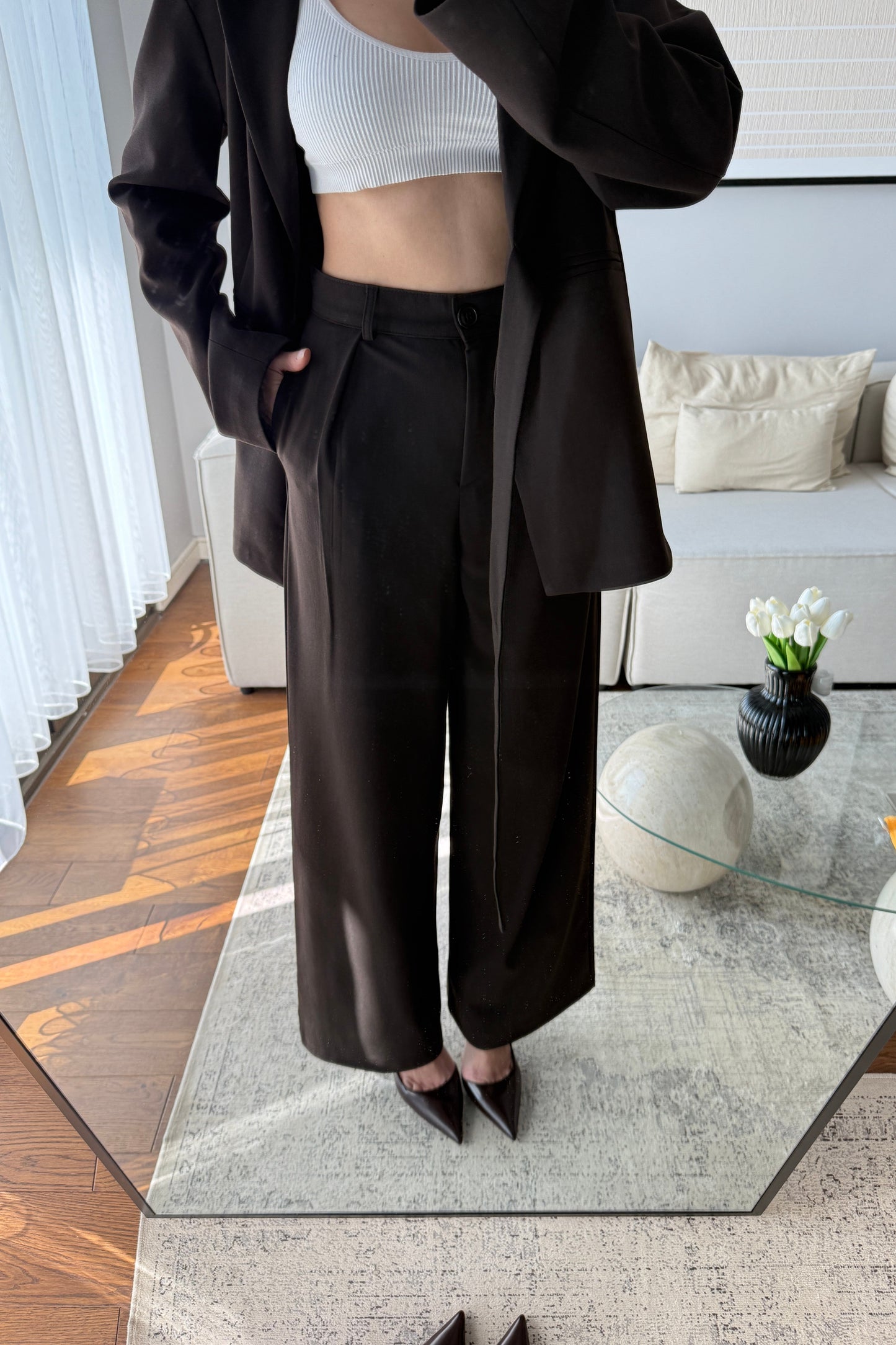 Brown Elegance lace-up Wrap jacket with straight-leg trouser suit