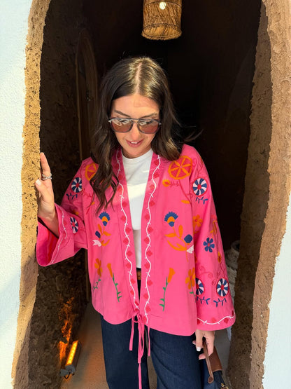 Zara model gabardine kimono with embroidery details