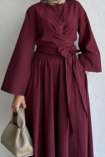 Wide sleeve dress with tie belt